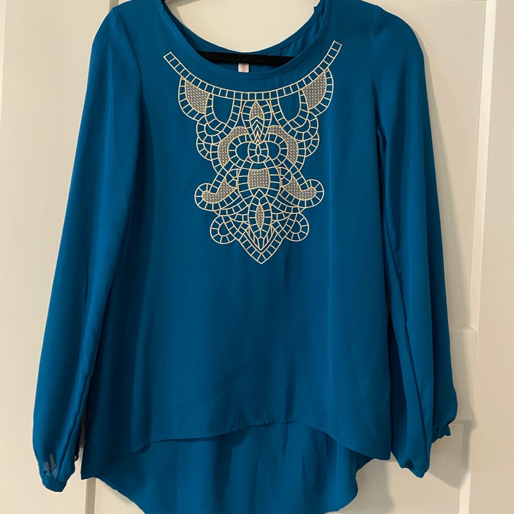 Blue blouse - Picture 2 of 5